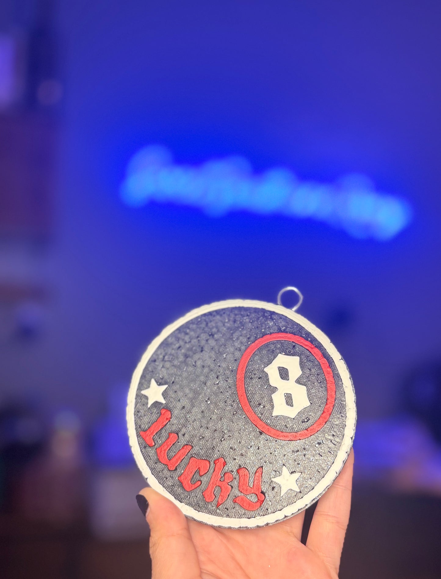 lucky 8-ball freshie