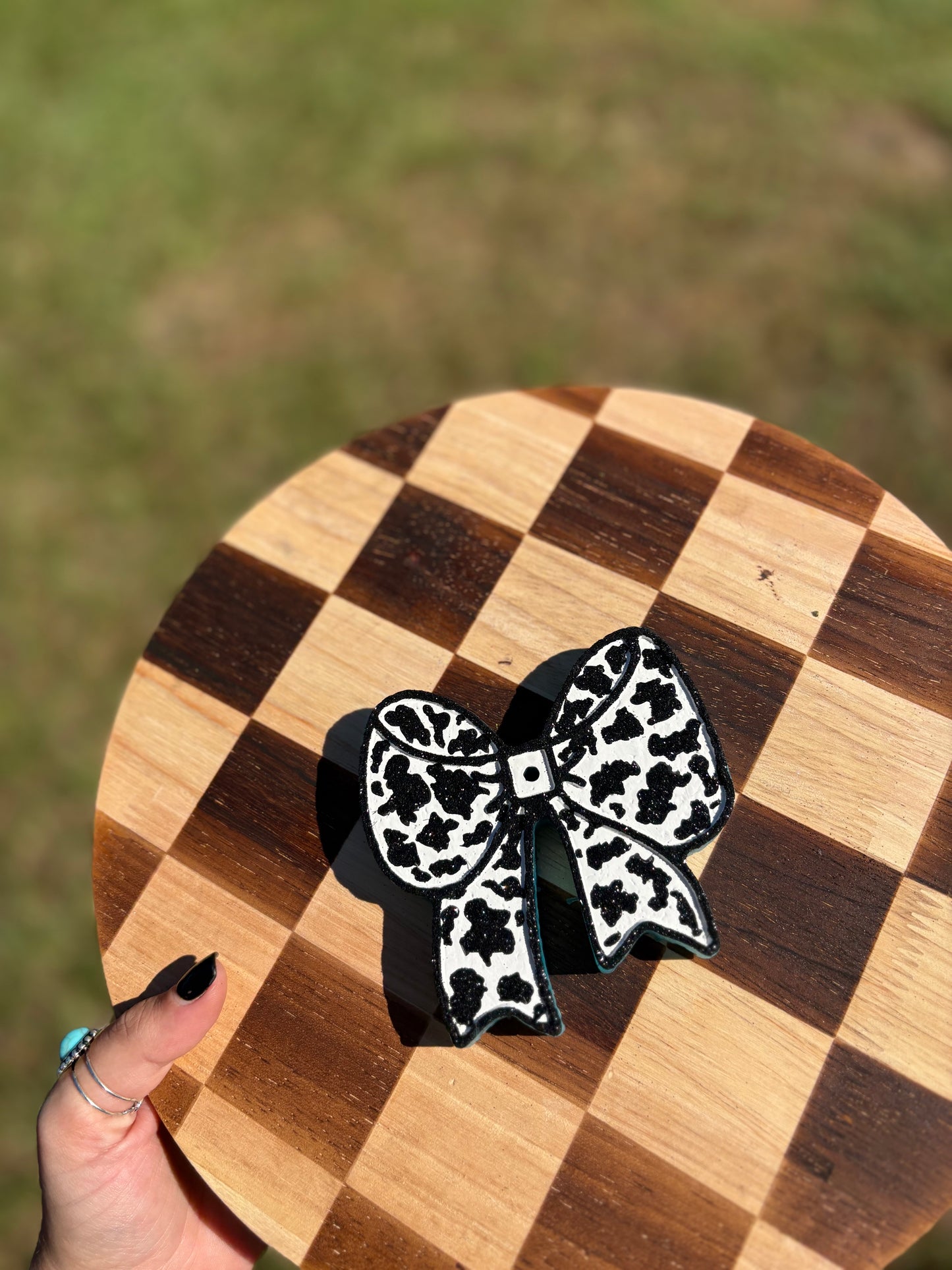 cow print bow freshie